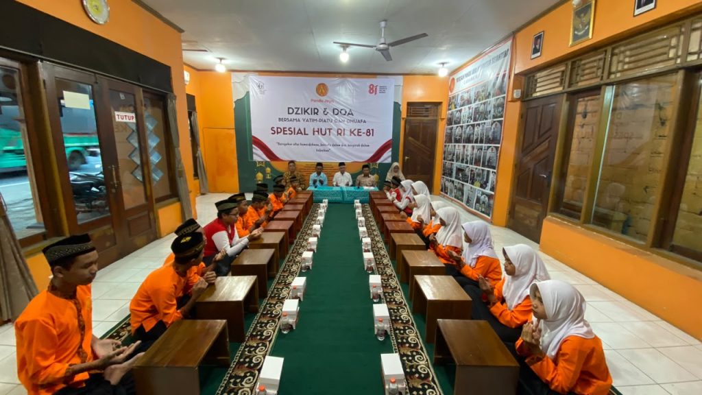 Santunan Yatim-Piatu dan Dhuafa Yayasan Pandu Jaya